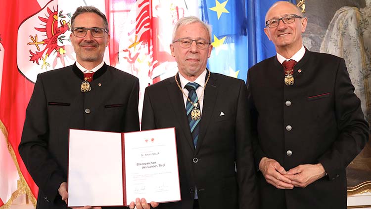 Honorary medal for Peter Zoller