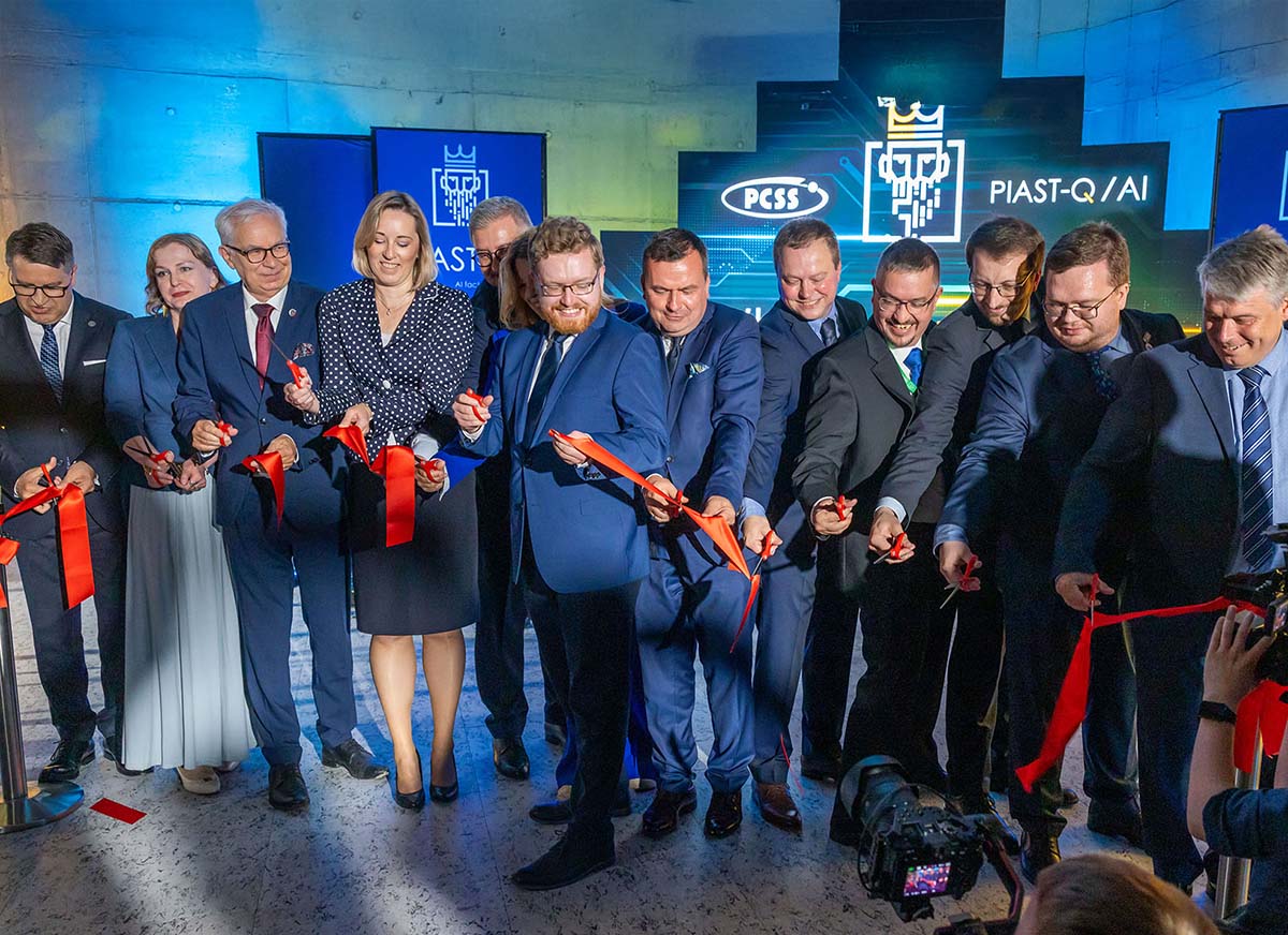 Inauguration of PIAST-Q – A Leap for European Quantum Computing Inauguration of PIAST-Q – A Leap for European Quantum Computing
