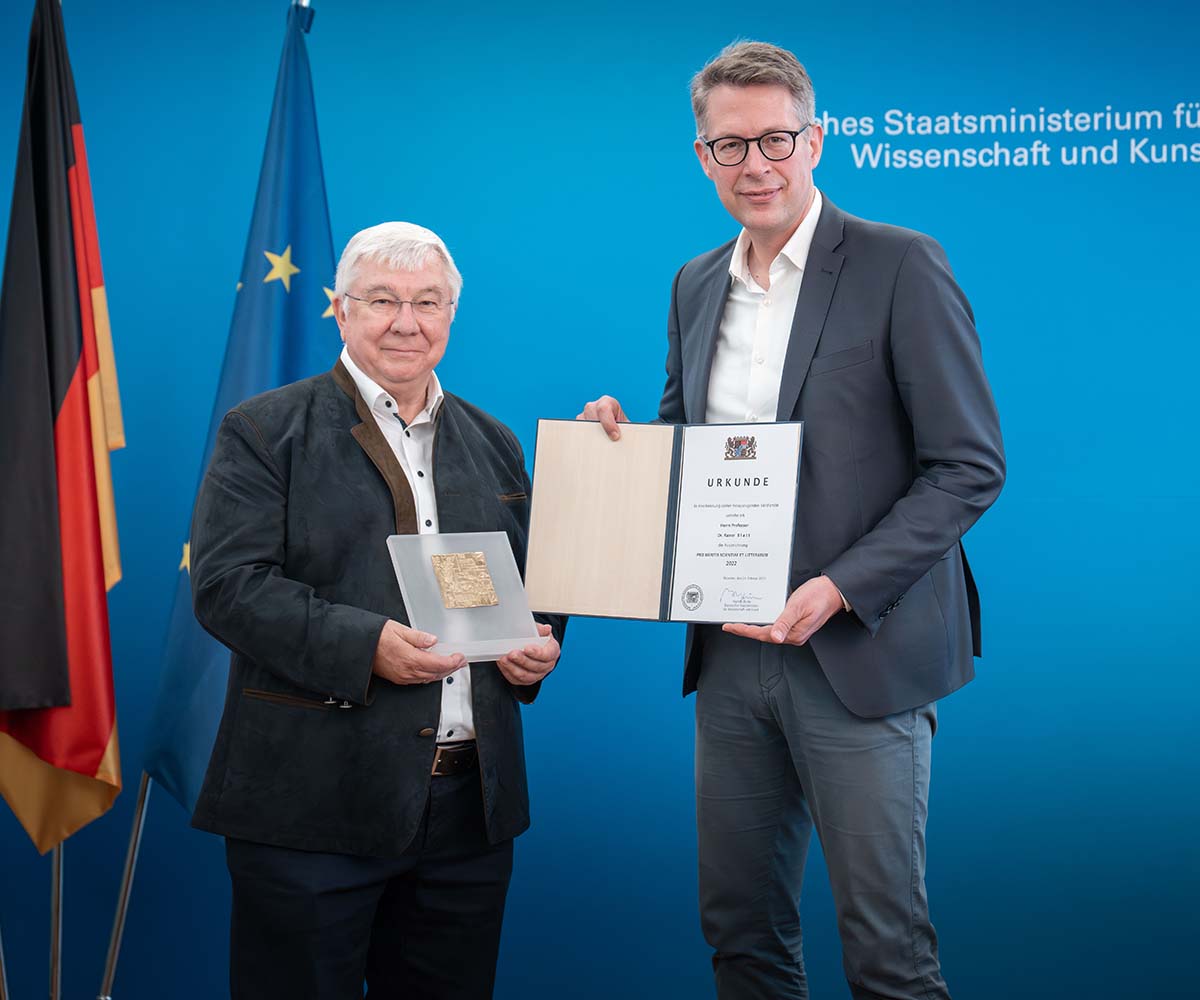Bavaria Honors Rainer Blatt for Groundbreaking Achievements Bavaria Honors Rainer Blatt for Groundbreaking Achievements